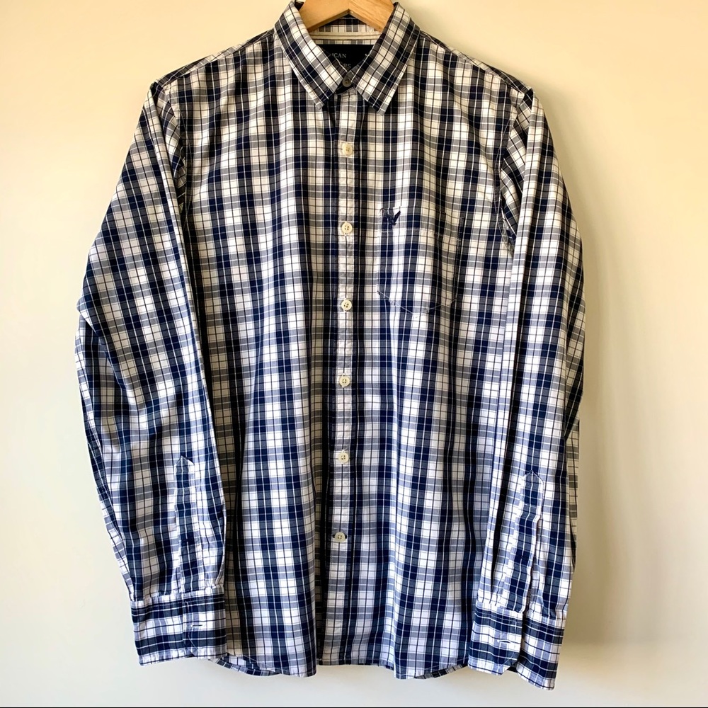 American Eagle Button Down Shirt Men’s M
